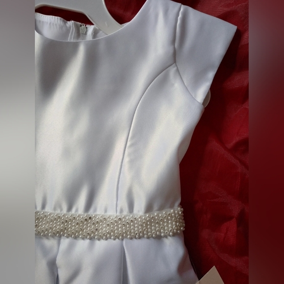 Dresses Sz 6 Girls White Pleated Satin Pocketed - Picture 13 of 16